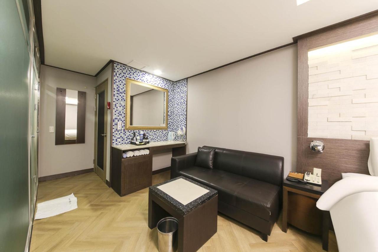 Sugar Hotel Кьонджу Екстер'єр фото