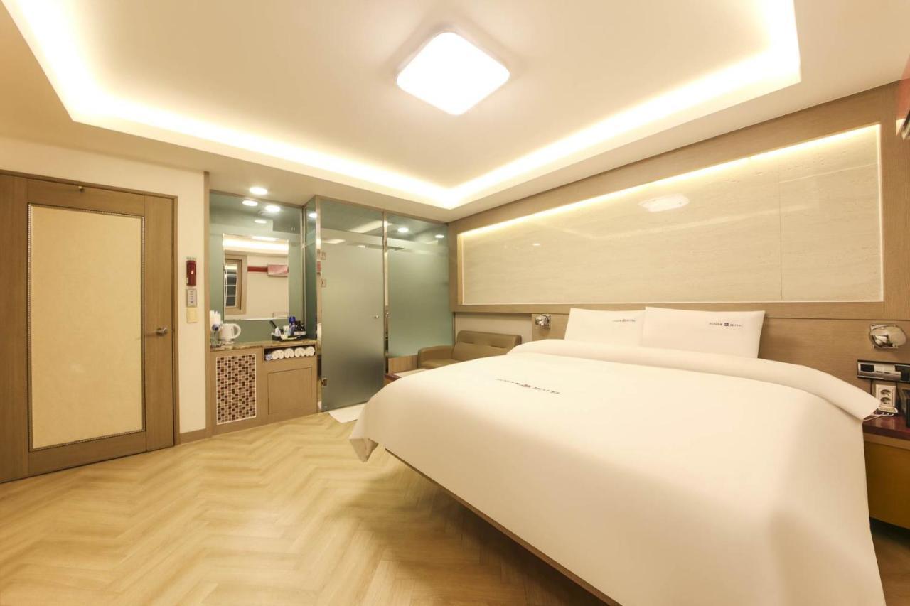 Sugar Hotel Кьонджу Екстер'єр фото
