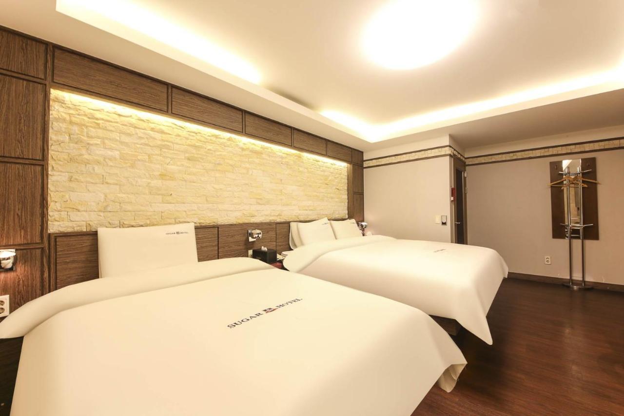 Sugar Hotel Кьонджу Екстер'єр фото