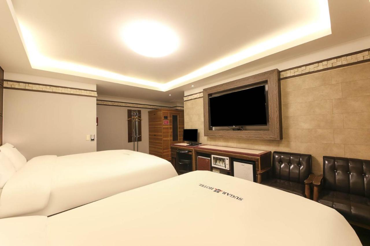 Sugar Hotel Кьонджу Екстер'єр фото